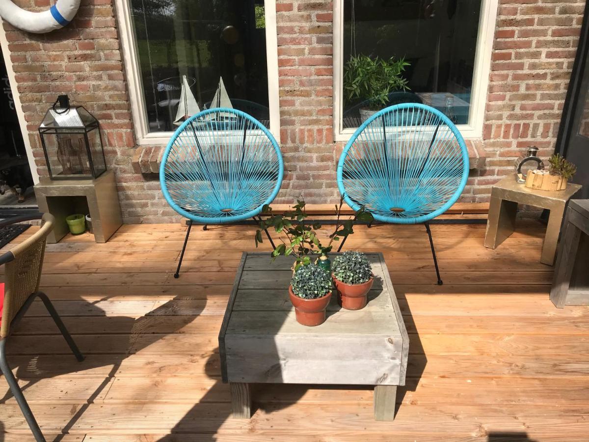 Bellemare Bungalow Lauwersmeer Mit Ueberdachte Veranda Und Eingezaeuntem Garten Anjum Extérieur photo